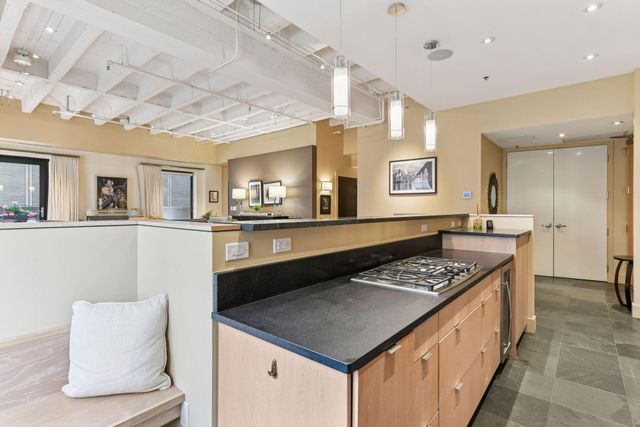 601 Marquette Avenue 403, Minneapolis, MN 55402