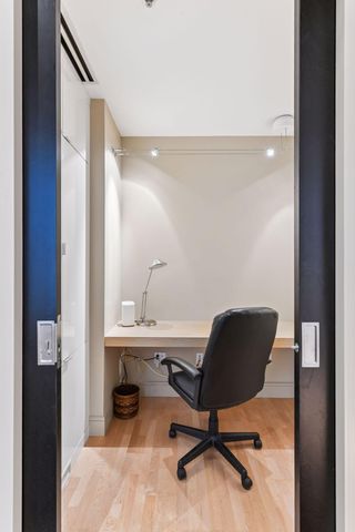 601 Marquette Avenue 403, Minneapolis, MN 55402