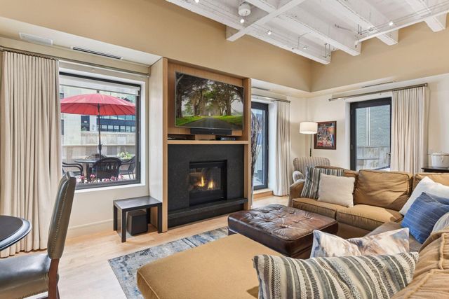 601 Marquette Avenue 403, Minneapolis, MN 55402