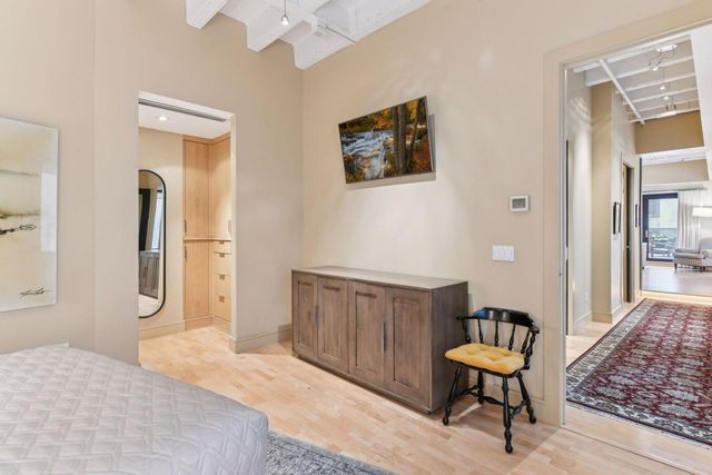 601 Marquette Avenue 403, Minneapolis, MN 55402