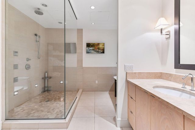 601 Marquette Avenue 403, Minneapolis, MN 55402