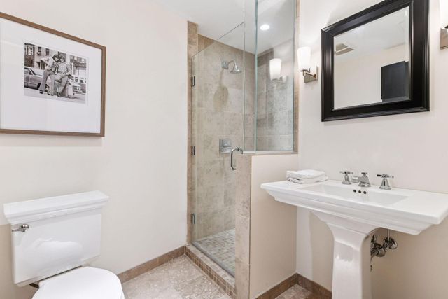 601 Marquette Avenue 403, Minneapolis, MN 55402