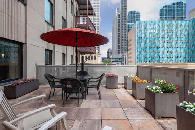 601 Marquette Avenue 403, Minneapolis, MN 55402