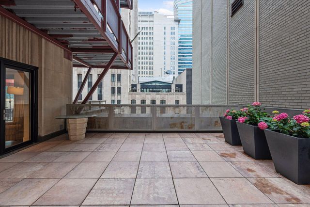 601 Marquette Avenue 403, Minneapolis, MN 55402