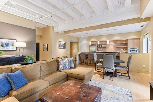 601 Marquette Avenue 403, Minneapolis, MN 55402