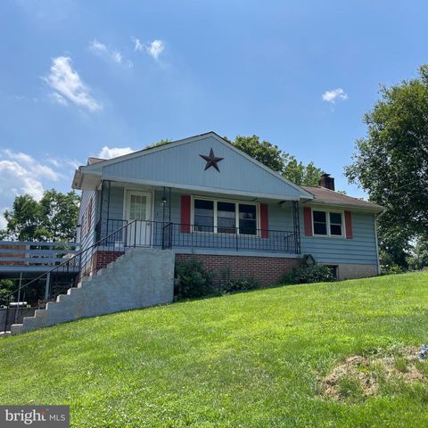 4 TRUCE RD, New Providence, PA 17560