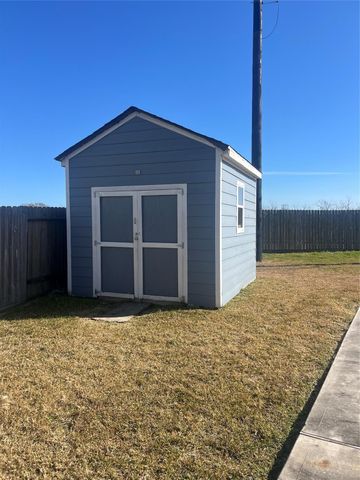 5502 Rainbow Road, Baytown, TX 77523