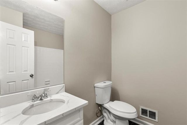 3800 Leisure Lane, Atlanta, GA 30349