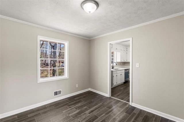 3800 Leisure Lane, Atlanta, GA 30349