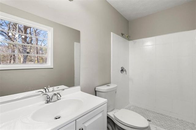 3800 Leisure Lane, Atlanta, GA 30349