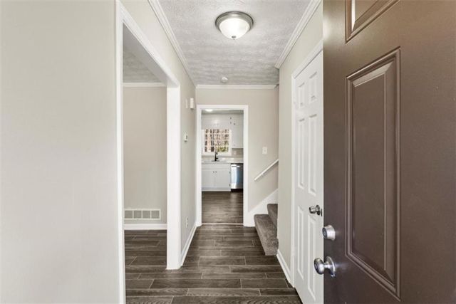 3800 Leisure Lane, Atlanta, GA 30349