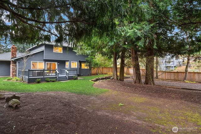 1335 232nd Place NE, Sammamish, WA 98074
