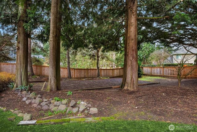 1335 232nd Place NE, Sammamish, WA 98074
