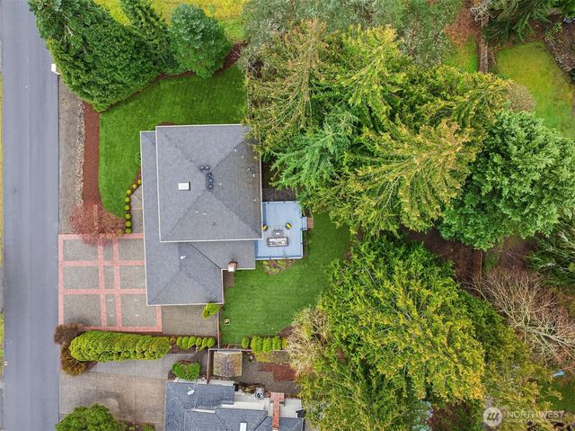 1335 232nd Place NE, Sammamish, WA 98074