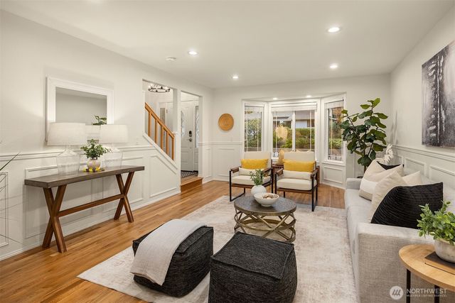 1335 232nd Place NE, Sammamish, WA 98074