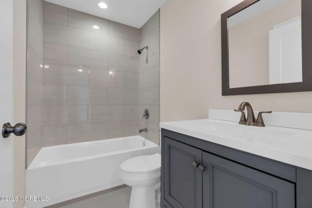 707 Prospect Avenue, Union Beach, NJ 07735