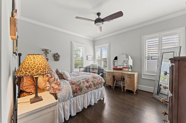 508 E 25th Street, Houston, TX 77008