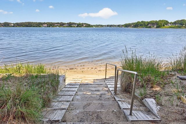 30 Fairway Road, Yarmouth, MA 02664