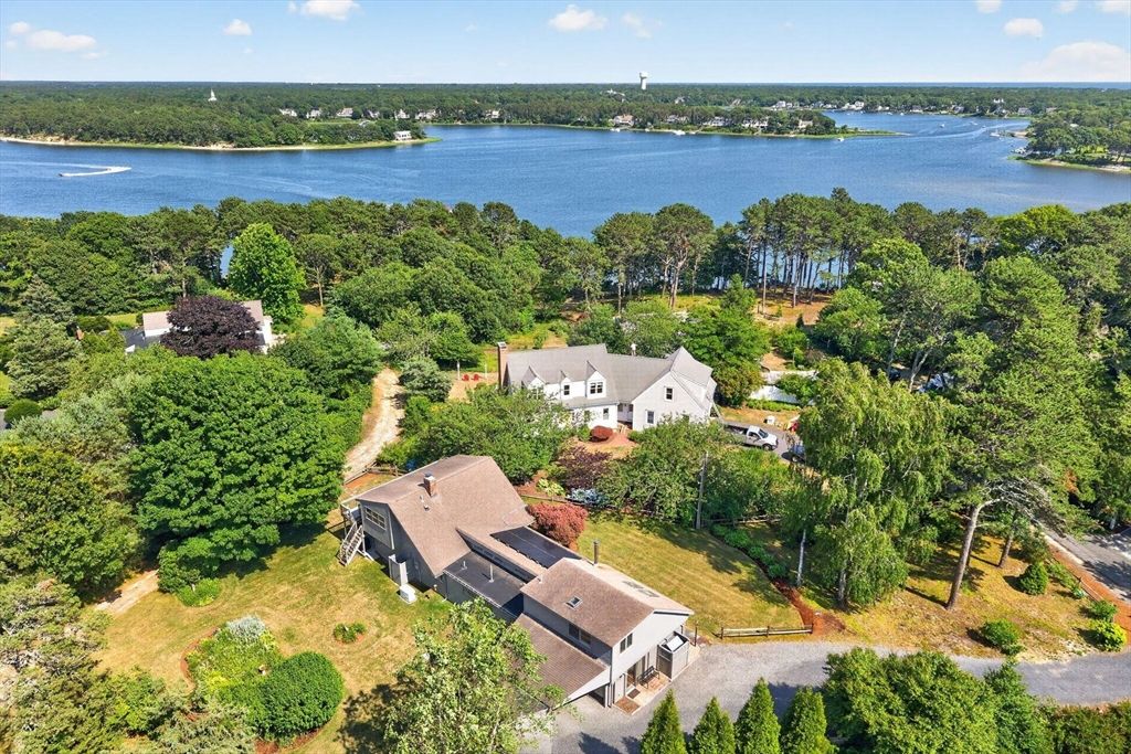 30 Fairway Road, Yarmouth, MA 02664