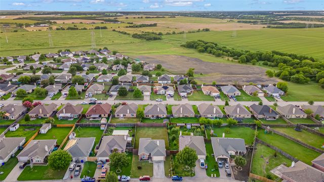 425 Rustic Grove Lane, Royse City, TX 75189