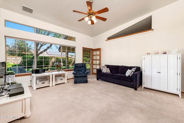 3803 W Avenue J15, Lancaster, CA 93536
