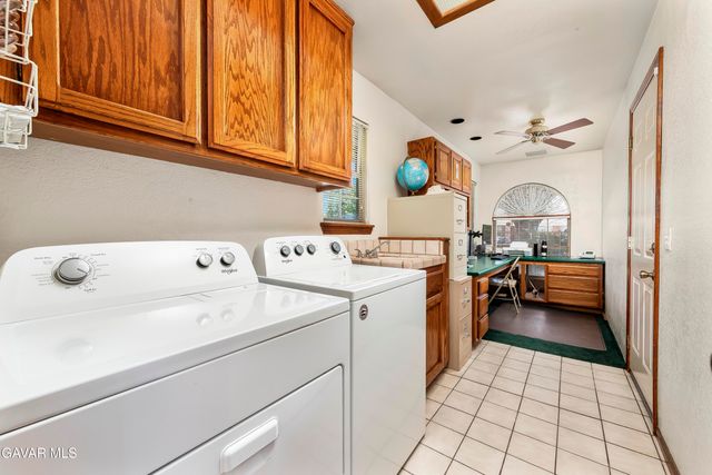 3803 W Avenue J15, Lancaster, CA 93536