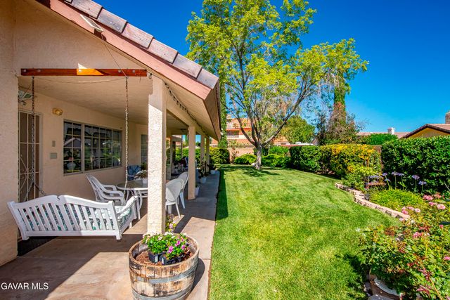 3803 W Avenue J15, Lancaster, CA 93536