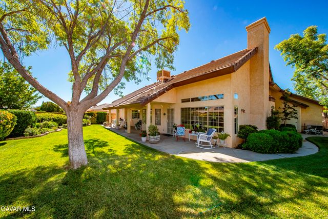 3803 W Avenue J15, Lancaster, CA 93536