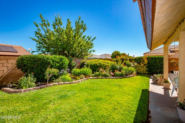 3803 W Avenue J15, Lancaster, CA 93536