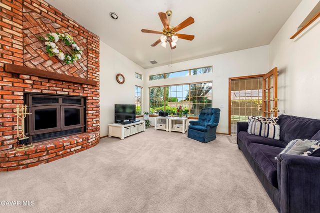 3803 W Avenue J15, Lancaster, CA 93536