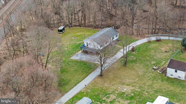 69 CONEWAGO ALY, York Haven, PA 17370