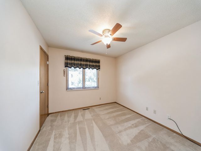 4709 67th Street, Urbandale, IA 50322