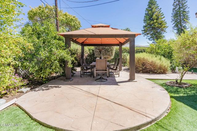 10916 Ruffner Avenue, Granada Hills, CA 91344