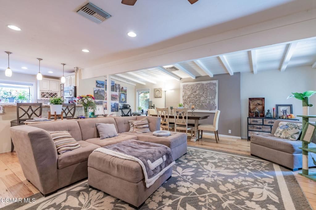 10916 Ruffner Avenue, Granada Hills, CA 91344 — photo 2