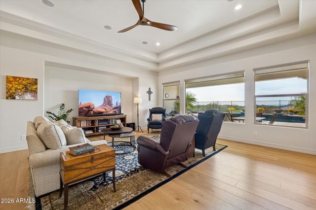 31854 N 61ST Place, Cave Creek, AZ 85331