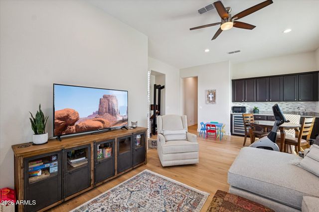 31854 N 61ST Place, Cave Creek, AZ 85331