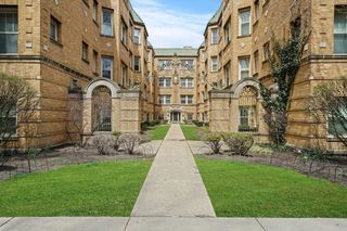 854 Washington Boulevard 1, Oak Park, IL 60302