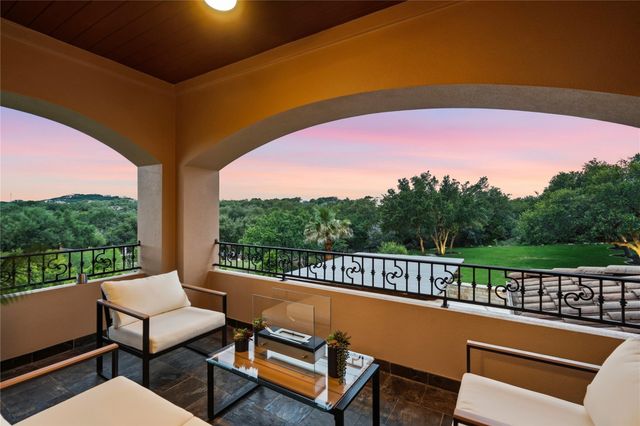 104 Kollmeyer CIR, Austin, TX 78734