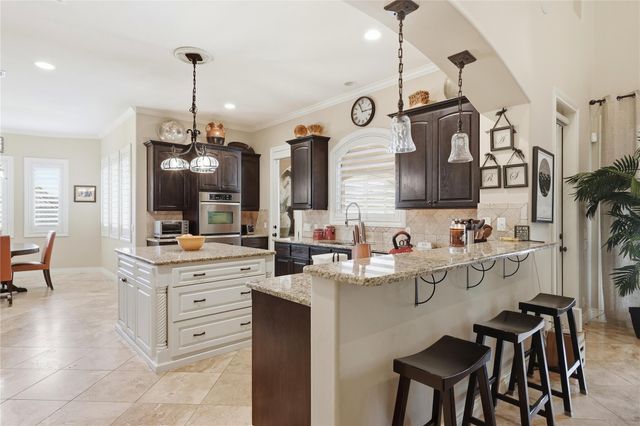 104 Kollmeyer CIR, Austin, TX 78734