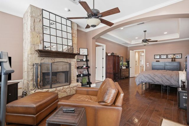 104 Kollmeyer CIR, Austin, TX 78734