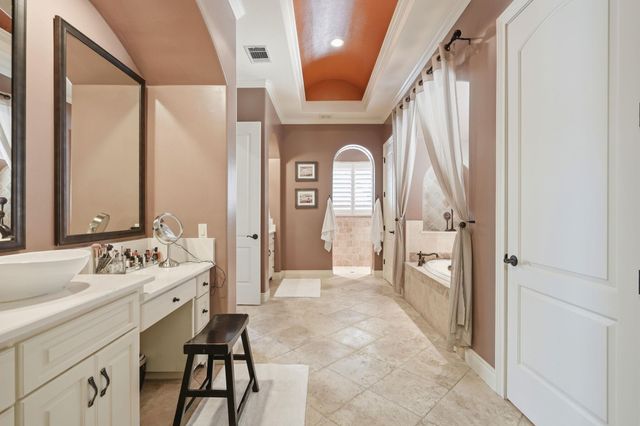 104 Kollmeyer CIR, Austin, TX 78734