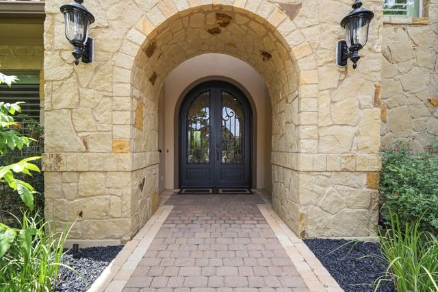 104 Kollmeyer CIR, Austin, TX 78734