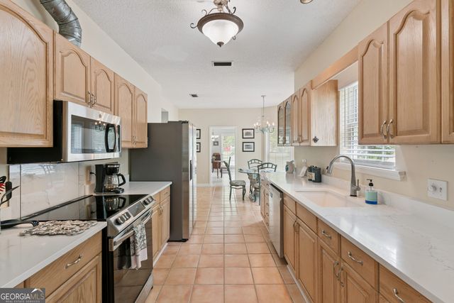 112 Burns Landing, St. Simons, GA 31522