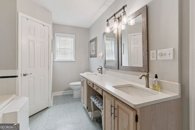 112 Burns Landing, St. Simons, GA 31522