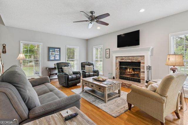 112 Burns Landing, St. Simons, GA 31522