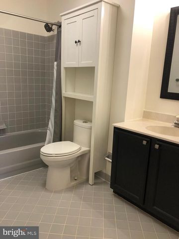 4202 QUAKER CT, North Wales, PA 19454