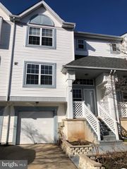 4202 QUAKER CT, North Wales, PA 19454