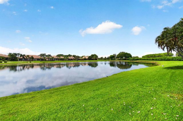 7004 Bitterbush Place, Boynton Beach, FL 33472