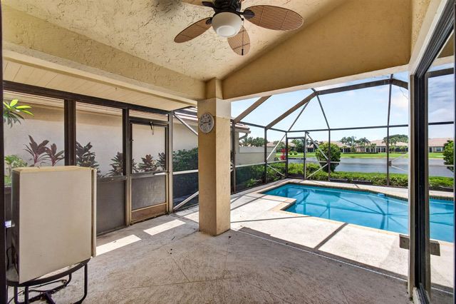 7004 Bitterbush Place, Boynton Beach, FL 33472