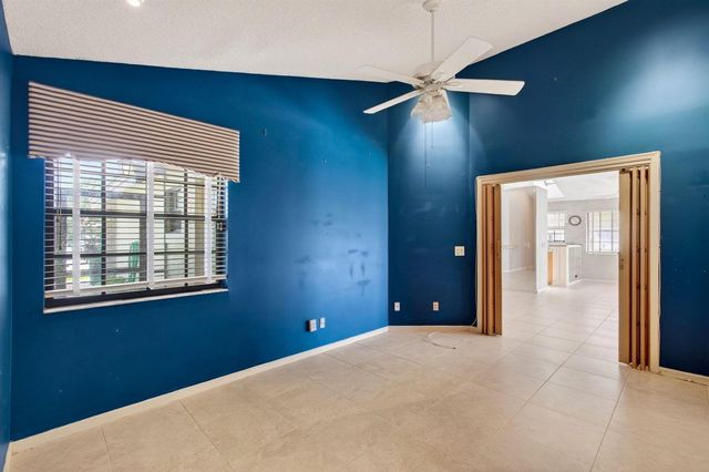 7004 Bitterbush Place, Boynton Beach, FL 33472